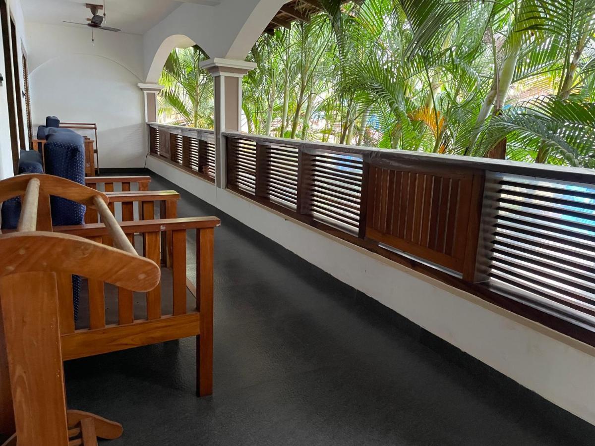 Dunhill Beach Resort أغوندا المظهر الخارجي الصورة