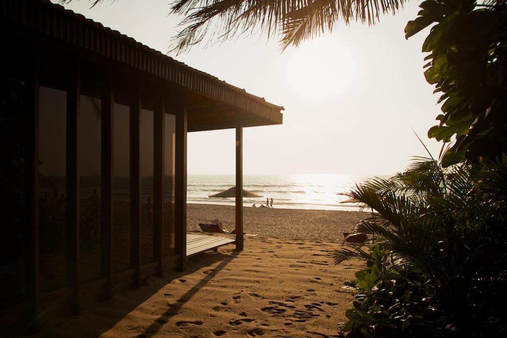 Dunhill Beach Resort أغوندا المظهر الخارجي الصورة
