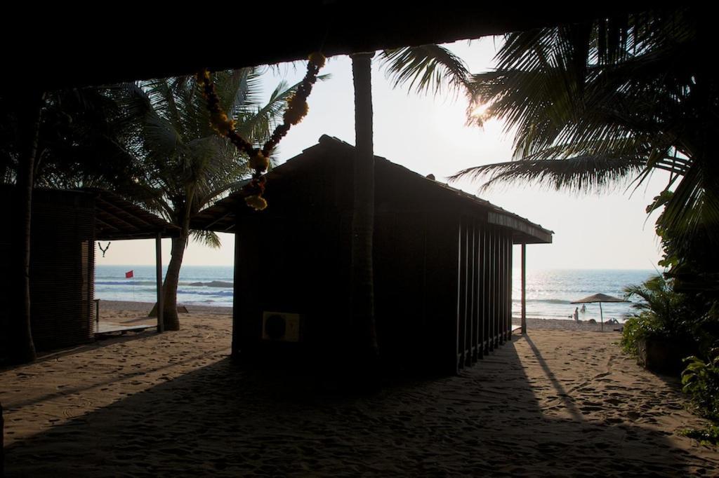 Dunhill Beach Resort أغوندا المظهر الخارجي الصورة